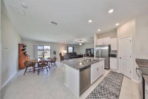 House in Wimauma, Florida 3 bedrooms, 143.07 sq.m. № 1719733 - photo 16