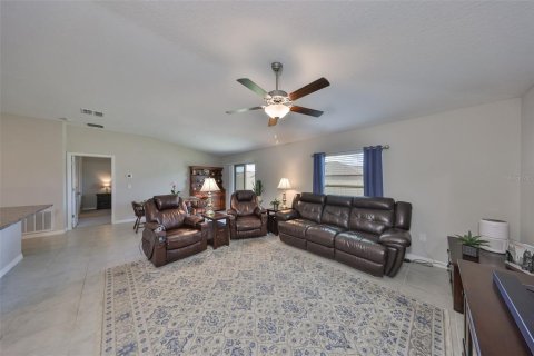 House in Wimauma, Florida 3 bedrooms, 143.07 sq.m. № 1719733 - photo 9