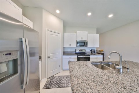 House in Wimauma, Florida 3 bedrooms, 143.07 sq.m. № 1719733 - photo 12
