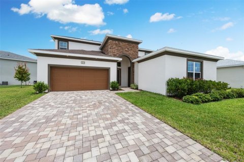 House in Wesley Chapel, Florida 4 bedrooms, 363.81 sq.m. № 1789888 - photo 4