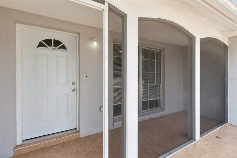 Villa ou maison à vendre à Port Richey, Floride: 2 chambres, 98.76 m2 № 2218256 - photo 2