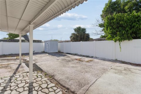 Villa ou maison à vendre à Port Richey, Floride: 2 chambres, 98.76 m2 № 2218256 - photo 6
