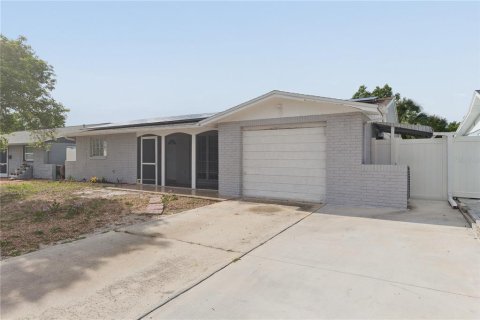 Villa ou maison à vendre à Port Richey, Floride: 2 chambres, 98.76 m2 № 2218256 - photo 3