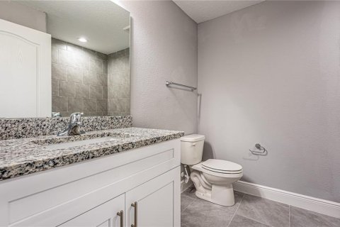 Casa en alquiler en Kissimmee, Florida, 4 dormitorios, 151.8 m2 № 1880835 - foto 13