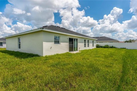 Casa en alquiler en Kissimmee, Florida, 4 dormitorios, 151.8 m2 № 1880835 - foto 18