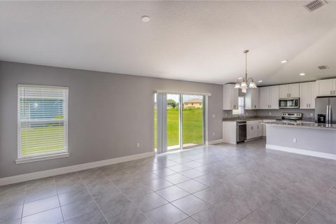 Casa en alquiler en Kissimmee, Florida, 4 dormitorios, 151.8 m2 № 1880835 - foto 2