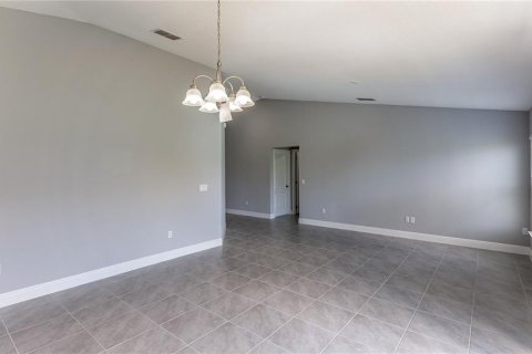 Casa en alquiler en Kissimmee, Florida, 4 dormitorios, 151.8 m2 № 1880835 - foto 4