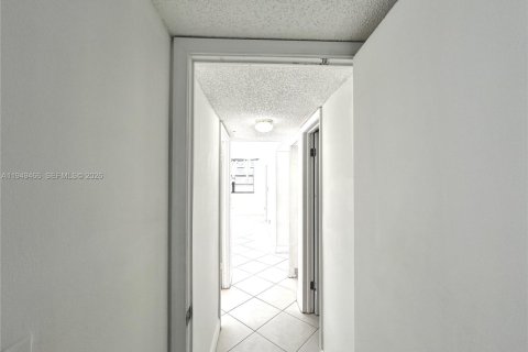 Copropriété à vendre à Tamarac, Floride: 2 chambres, 95.69 m2 № 2005711 - photo 17