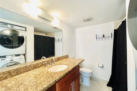 Copropriété à vendre à Tamarac, Floride: 2 chambres, 95.69 m2 № 2005711 - photo 23