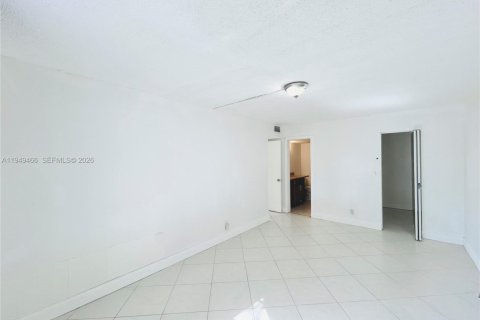 Copropriété à vendre à Tamarac, Floride: 2 chambres, 95.69 m2 № 2005711 - photo 22