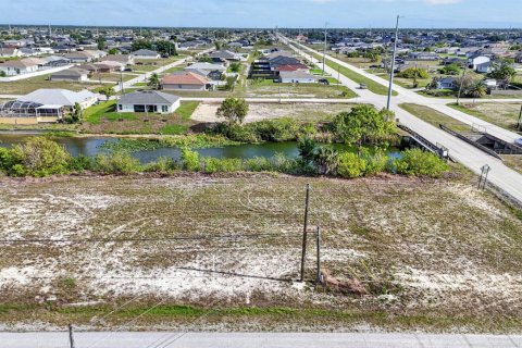 Immobilier commercial à vendre à Cape Coral, Floride № 2158337 - photo 2