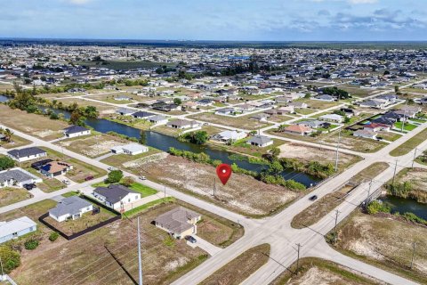Immobilier commercial à vendre à Cape Coral, Floride № 2158337 - photo 3