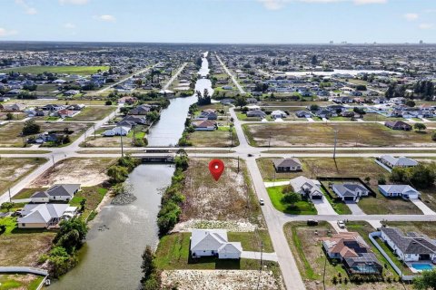 Immobilier commercial à vendre à Cape Coral, Floride № 2158337 - photo 8