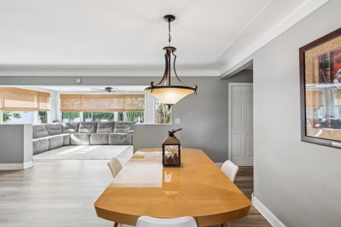 Casa en venta en Largo, Florida, 3 dormitorios, 167.6 m2 № 1823223 - foto 10