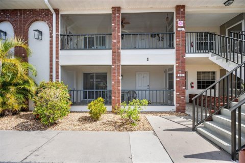 Copropriété à vendre à Englewood, Floride: 2 chambres, 98.1 m2 № 2380651 - photo 30