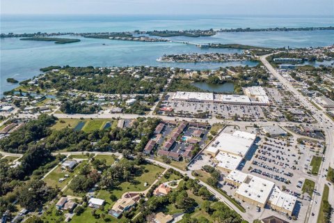 Copropriété à vendre à Englewood, Floride: 2 chambres, 98.1 m2 № 2380651 - photo 2