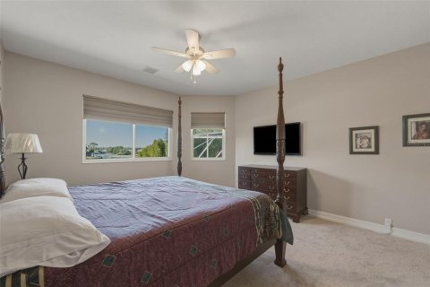 Casa en venta en Tampa, Florida, 5 dormitorios, 335.84 m2 № 2419603 - foto 26