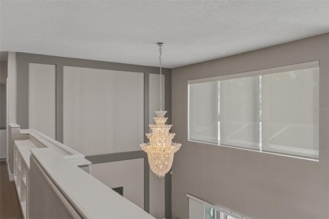 Casa en venta en Tampa, Florida, 5 dormitorios, 335.84 m2 № 2419603 - foto 25