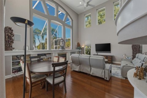 Casa en venta en Tampa, Florida, 5 dormitorios, 335.84 m2 № 2419603 - foto 16