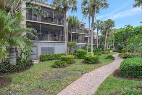 Condo in South Palm Beach, Florida, 2 bedrooms  № 2069103 - photo 21