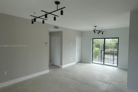 Снять в аренду квартиру в Майами, Флорида 3 спальни, № 2012257 - фото 5