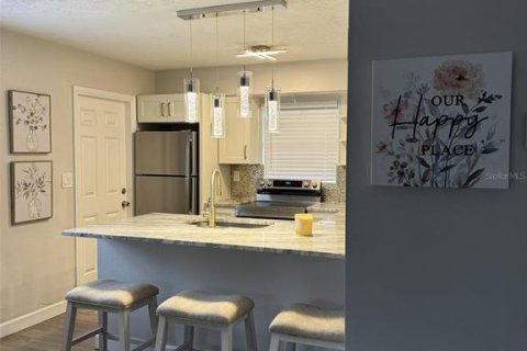 Propiedad comercial en venta en Bradenton, Florida, 4 dormitorios, 156.08 m2 № 1810555 - foto 21