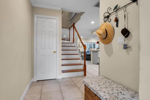 Townhouse in Boca Raton, Florida 3 bedrooms, 193.05 sq.m. № 2251558 - photo 23