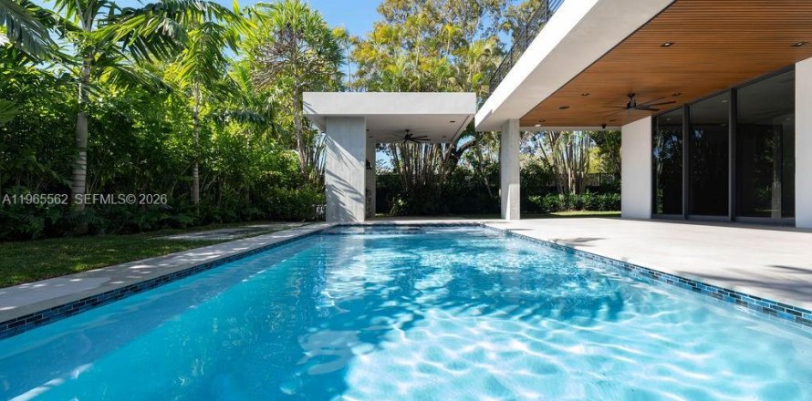 Villa ou maison à Miami, Floride 6 chambres, 429.77 m2 № 2027125