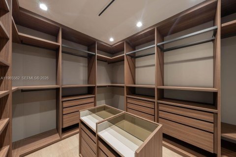 Villa ou maison à vendre à Miami, Floride: 6 chambres, 429.77 m2 № 2027125 - photo 26
