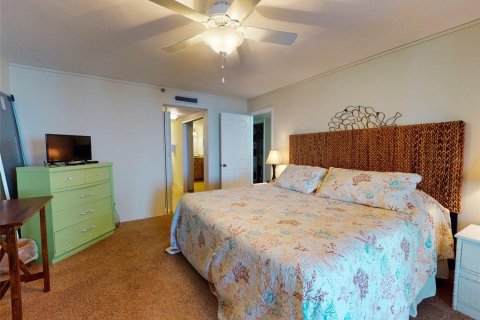 Condo in New Smyrna Beach, Florida, 3 bedrooms  № 1843159 - photo 28
