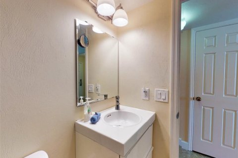 Condo in New Smyrna Beach, Florida, 3 bedrooms  № 1843159 - photo 14