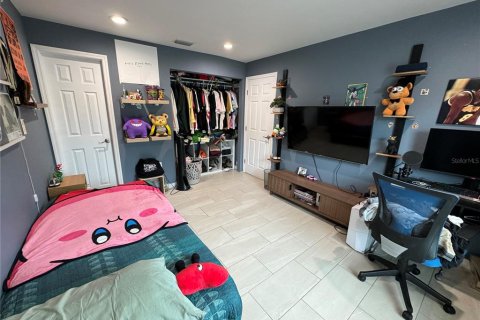 House in Tampa, Florida 4 bedrooms, 134.89 sq.m. № 1679239 - photo 19