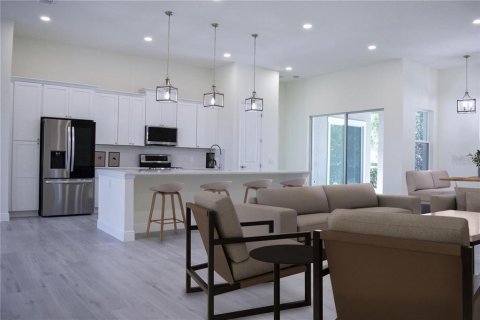 Villa ou maison à louer à Lake Alfred, Floride: 4 chambres, 269.79 m2 № 2096550 - photo 11