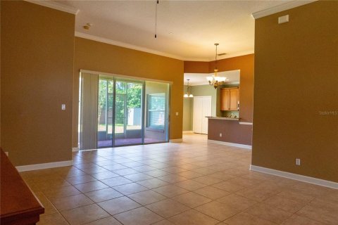 Villa ou maison à louer à Orlando, Floride: 3 chambres, 160.54 m2 № 1844446 - photo 5