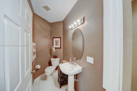 Condominio en venta en Port St. Lucie, Florida, 2 dormitorios, 121.89 m2 № 1891892 - foto 8