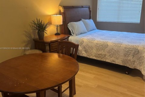 Condominio en venta en Port St. Lucie, Florida, 2 dormitorios, 121.89 m2 № 1891892 - foto 16