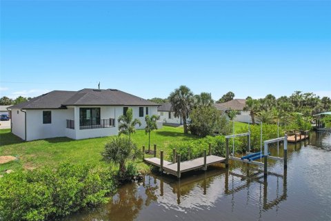 Casa en venta en Port Charlotte, Florida, 3 dormitorios, 156.26 m2 № 1790109 - foto 5