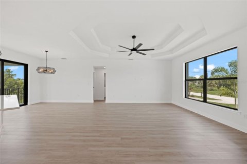 Casa en venta en Port Charlotte, Florida, 3 dormitorios, 156.26 m2 № 1790109 - foto 10