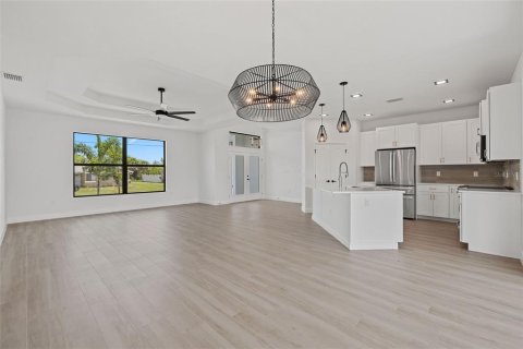 Casa en venta en Port Charlotte, Florida, 3 dormitorios, 156.26 m2 № 1790109 - foto 15