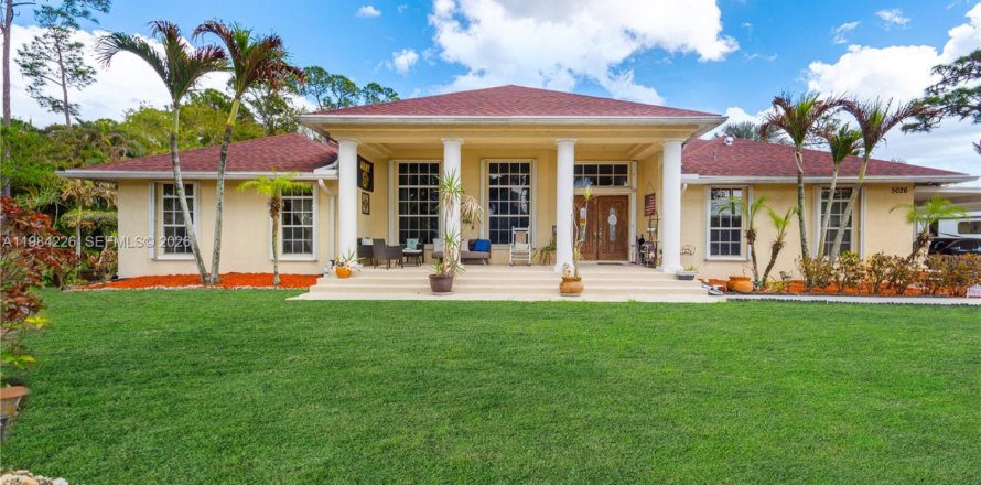 Villa ou maison à Palm Beach, Floride 5 chambres, 269.04 m2 № 2058087