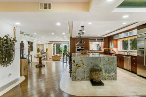 Townhouse in Palmetto Bay, Florida 4 bedrooms, 453.36 sq.m. № 1315536 - photo 5