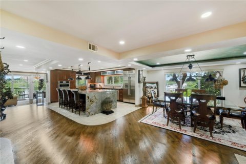 Townhouse in Palmetto Bay, Florida 4 bedrooms, 453.36 sq.m. № 1315536 - photo 29
