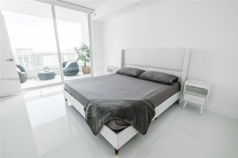 Снять в аренду кондоминиум в Майами, Флорида 1 спальня, 77.11м2, № 2020112 - фото 5