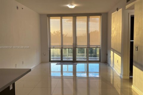 Appartement à louer à Doral, Floride: 2 chambres, 104.98 m2 № 2387044 - photo 3