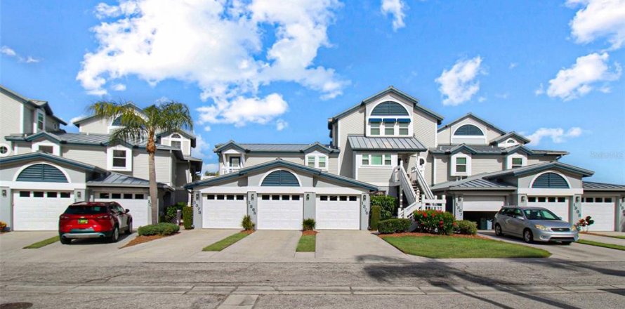 Condo in Sarasota, Florida, 2 bedrooms  № 931224