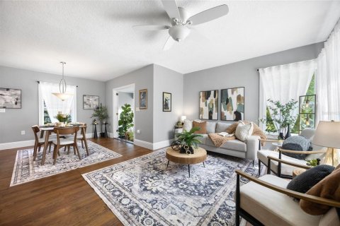 House in Sanford, Florida 3 bedrooms, 113.53 sq.m. № 2395667 - photo 7