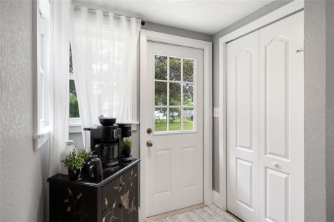 House in Sanford, Florida 3 bedrooms, 113.53 sq.m. № 2395667 - photo 29