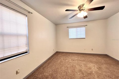 Touwnhouse à vendre à Gainesville, Floride: 3 chambres, 127.28 m2 № 1740559 - photo 13