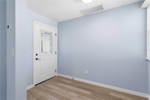House in Ellenton, Florida 1 bedroom, 62.99 sq.m. № 2150501 - photo 6