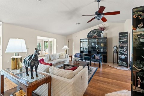 House in Spring Hill, Florida 3 bedrooms, 223.89 sq.m. № 1853876 - photo 11